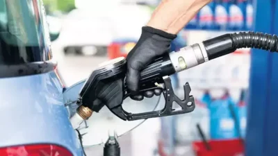 Akaryakıtta ÖTV artışı Temmuz enflasyonuna 0.14 puan etki yapacak. Yeni