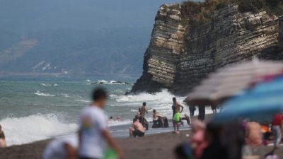 Akçakoca’da denize girmek neden yasaklandı? Düzce'nin popüler tatil beldesinde tüm