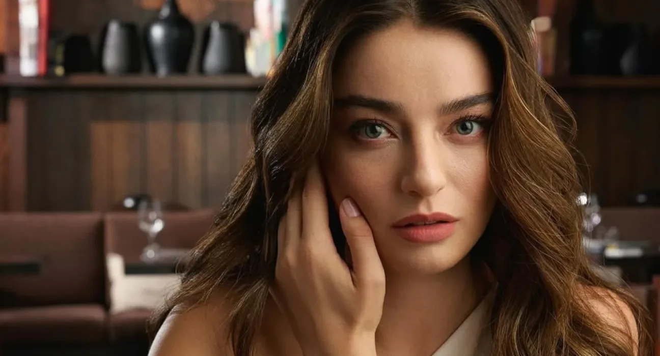 Al Beni Baba filminde Nazlı’yı canlandıracak Ayça Ayşin Turan kimdir?