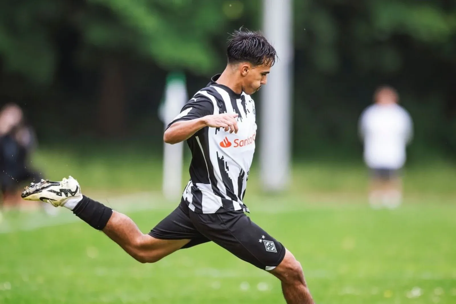 Can Armando Güner Kimdir? Galatasaray Yeni Genç Yeteneğin peşinde
