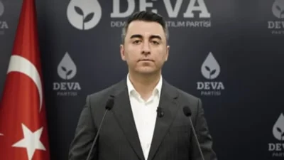 Cem Avşar kimdir? Kaç yaşında, nereli, hangi partiden istifa etti,