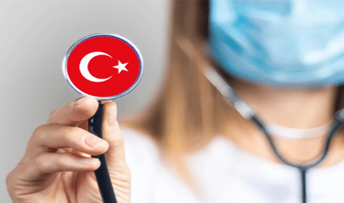 USHAŞ Genel Müdürü Behlül Ünver, sağlık muhabirleriyle bir araya gelerek