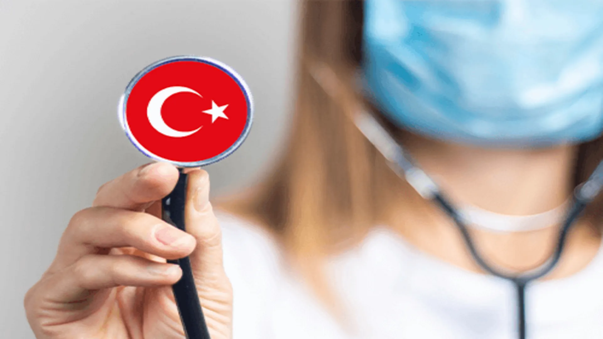 USHAŞ Genel Müdürü Behlül Ünver, sağlık muhabirleriyle bir araya gelerek