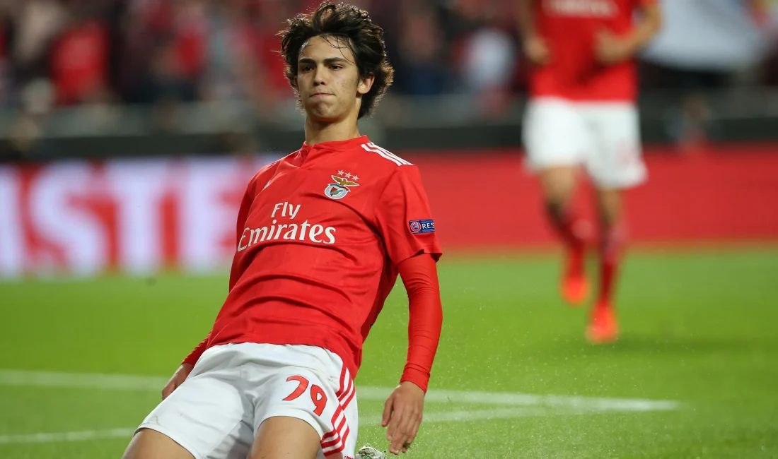 Portekizli yıldız futbolcu Joao Felix, eski kulübü Benfica ile yeniden