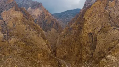 PKK’nın silah bırakma töreni için seçilen Casene Mağarası, sadece coğrafi