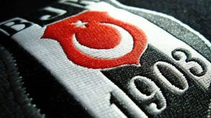 Beşiktaş futbol takımı, tarihe geçen anlaşmayı duyurmak için geri sayıma