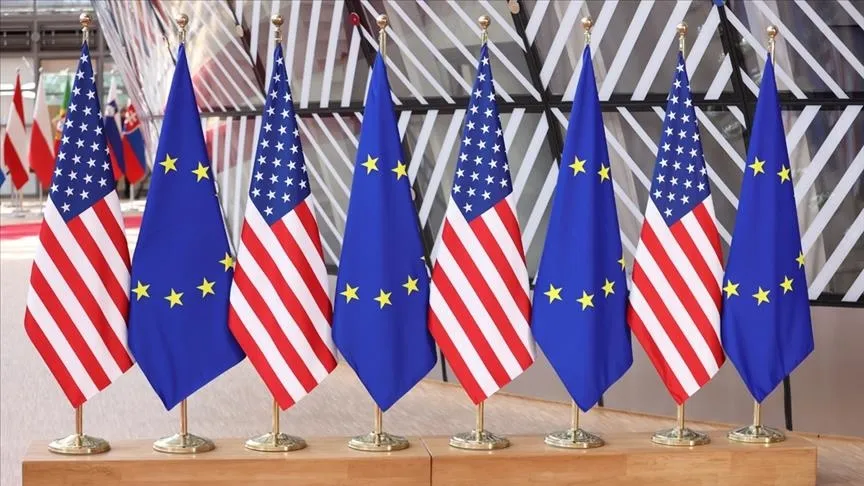 Avrupa Komisyonu Başkanı Ursula von der Leyen, ABD Başkanı Donald