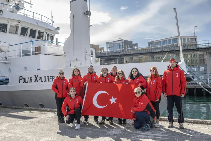Türkiye’nin 5. Ulusal Arktik (Kuzey Kutbu) Bilimsel Araştırma Seferi, İstanbul’dan