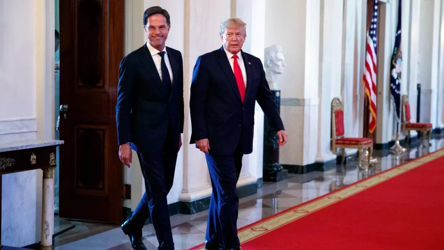 ABD Başkanı Donald Trump ile NATO Genel Sekreteri Mark Rutte,