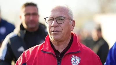 İzmir’in 2. Lig’de mücadele eden köklü futbol kulübü Altınordu’da önemli