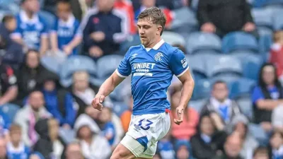 İskoçya Ligi ekiplerinden Rangers'ta forma giyen Rıdvan Yılmaz, yeniden Türkiye’ye