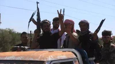 Suriye'nin güneyindeki Süveyda ilinde Dürzi milislerin başlattığı çatışmalar, yalnızca yerel