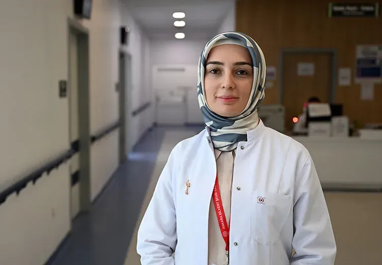 Ankara Bilkent Şehir Hastanesi Enfeksiyon Hastalıkları ve Klinik Mikrobiyoloji Uzmanı
