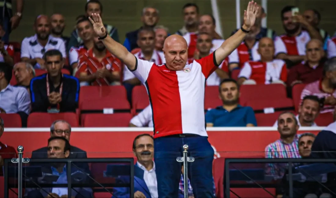 Samsunspor Başkanı Yüksel Yıldırım, Radyospor’da önemli transfer açıklamalarında bulundu.