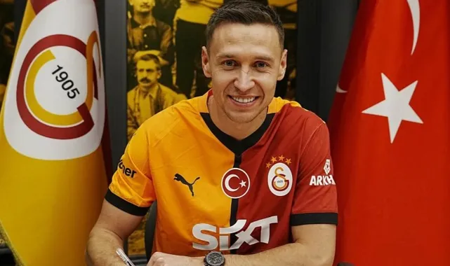 Galatasaray, sezon öncesi hem takviye hem de satış operasyonlarına hız