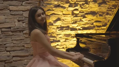 Elif Naz Ertuğrul kimdir, kaç yaşındadır? Salzburg Mozarteum Üniversitesi’ne nasıl