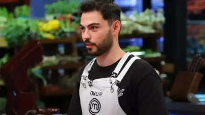 Masterchef Onur Dikbaş kimdir? Genç yaşına rağmen mutfakta fırtınalar estiren