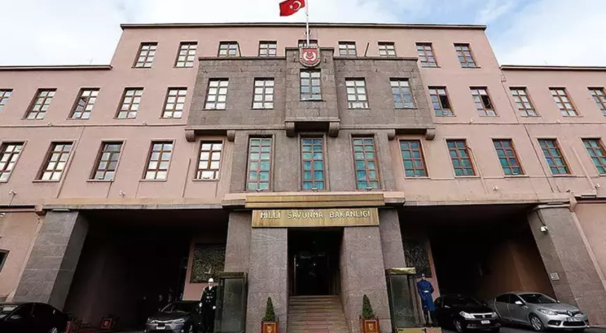 Yüksek ateş şikayetiyle hastaneye kaldırılan 7 askerden 2’si şehit oldu.
