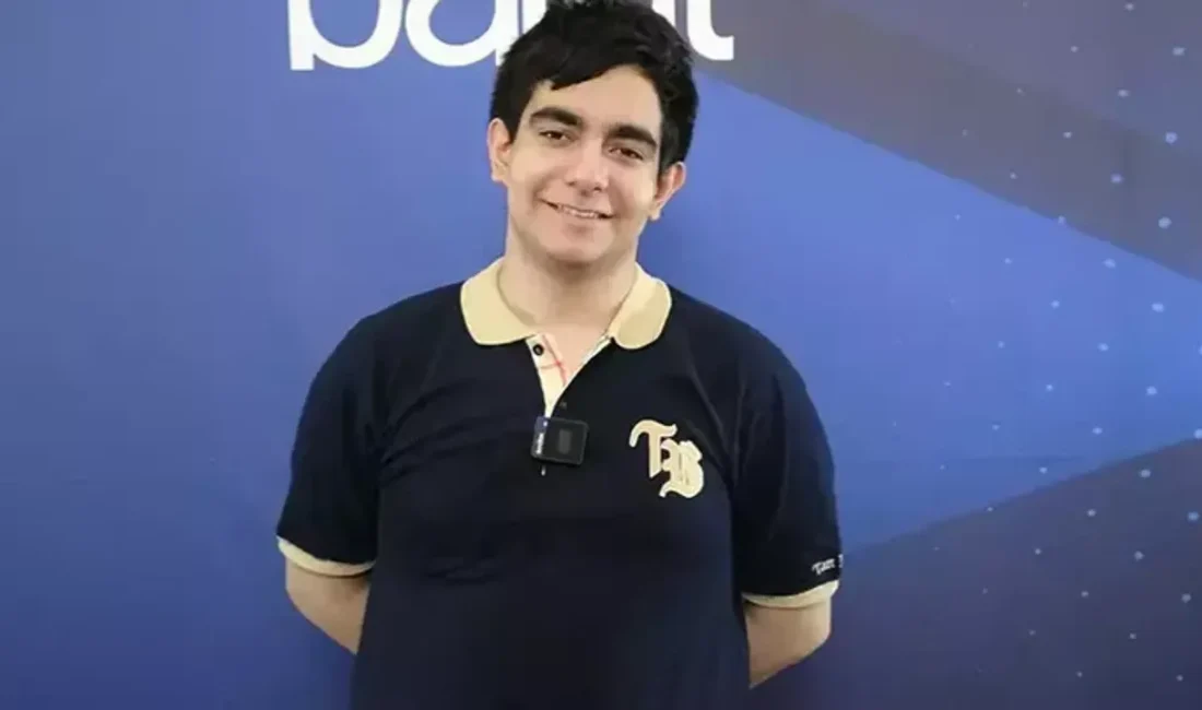 2025 YKS eşit ağırlık ve sözel birincisi olan Muhammed İsmail