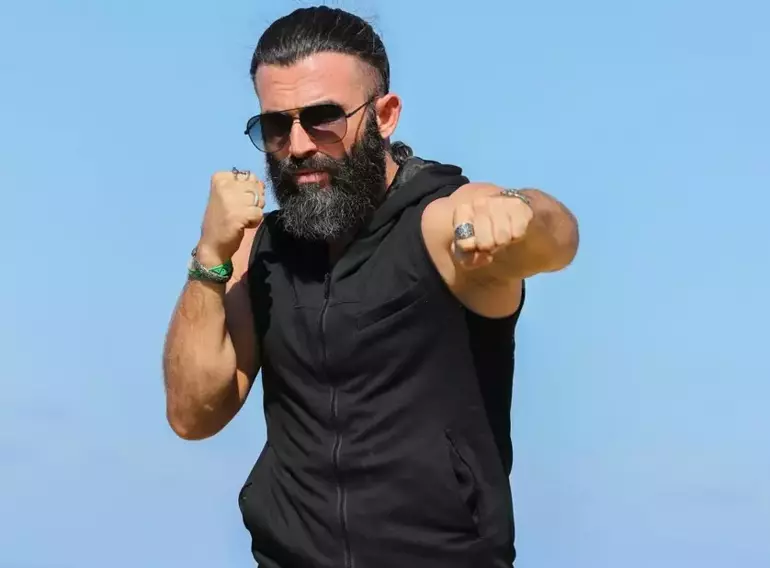 Müstehcen Şarkıyla Gündem Olmuştu! Turabi’den Yeni Single Müjdesi