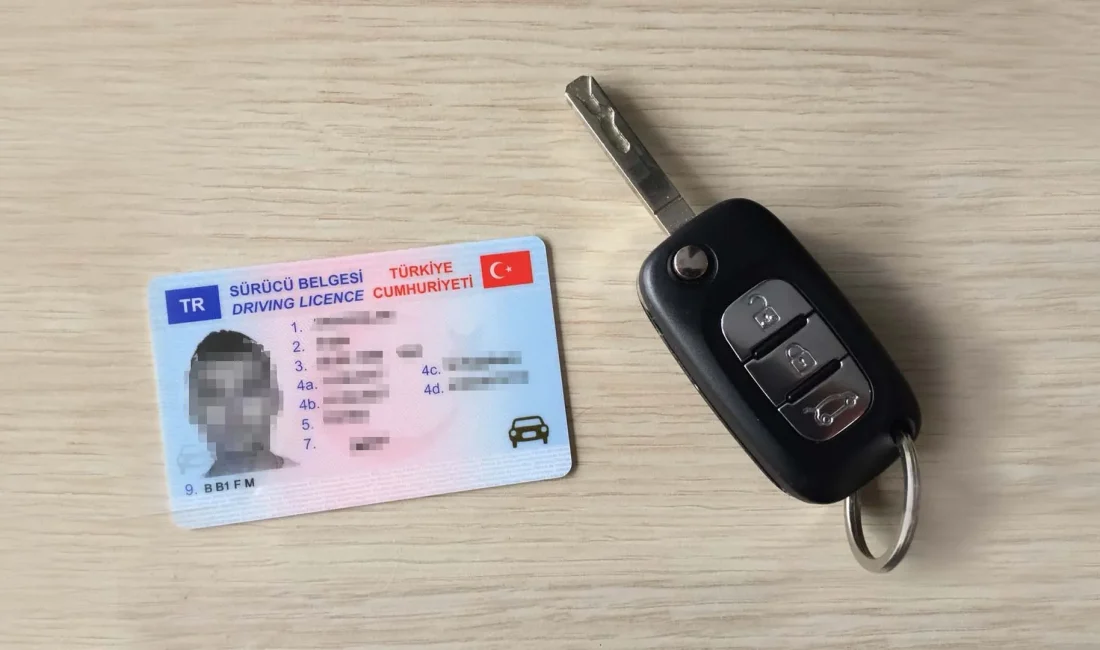 Nüfus dairesi saat kaçta kapanıyor? Eski tip ehliyet yenileme için