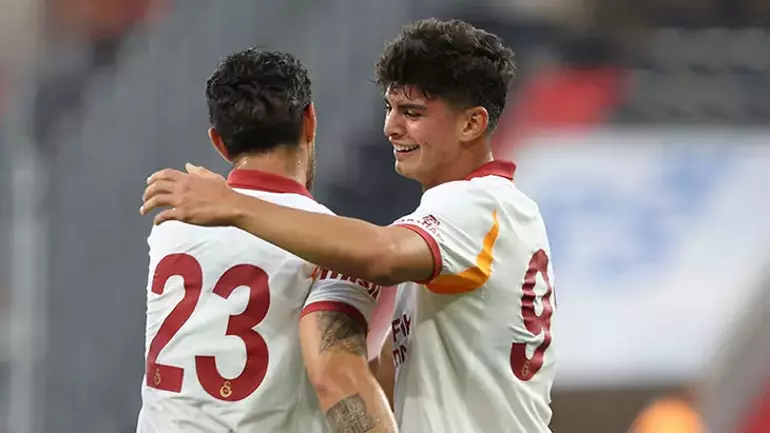 Okan Buruk’tan Arda Ünyay’a Güven: “Galatasaray’ın Parçası Gibi Oynuyor”