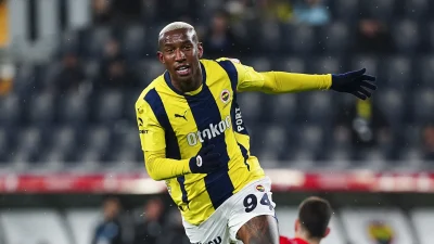 Talisca sakatlandı mı? Fenerbahçe'den resmi açıklama geldi! Portekiz kampına katılamayacak.