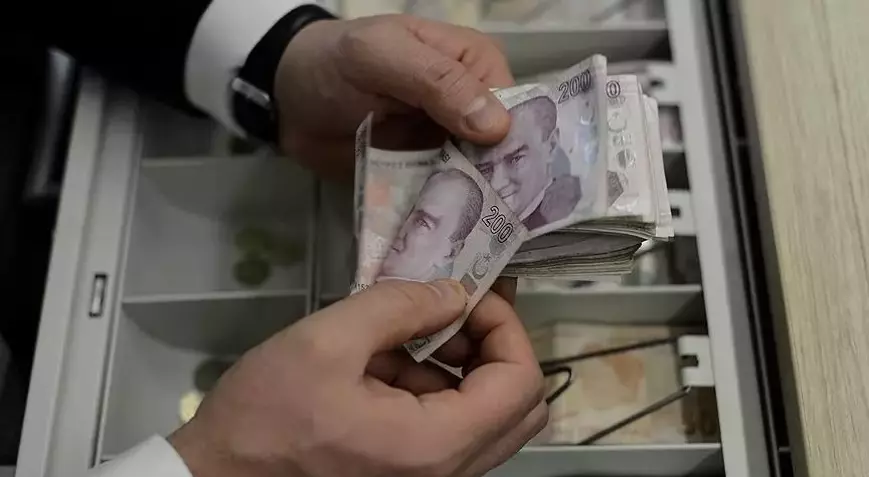 En düşük emekli maaşı 16.881 TL’ye çıktı. Zamlı maaşlar ne