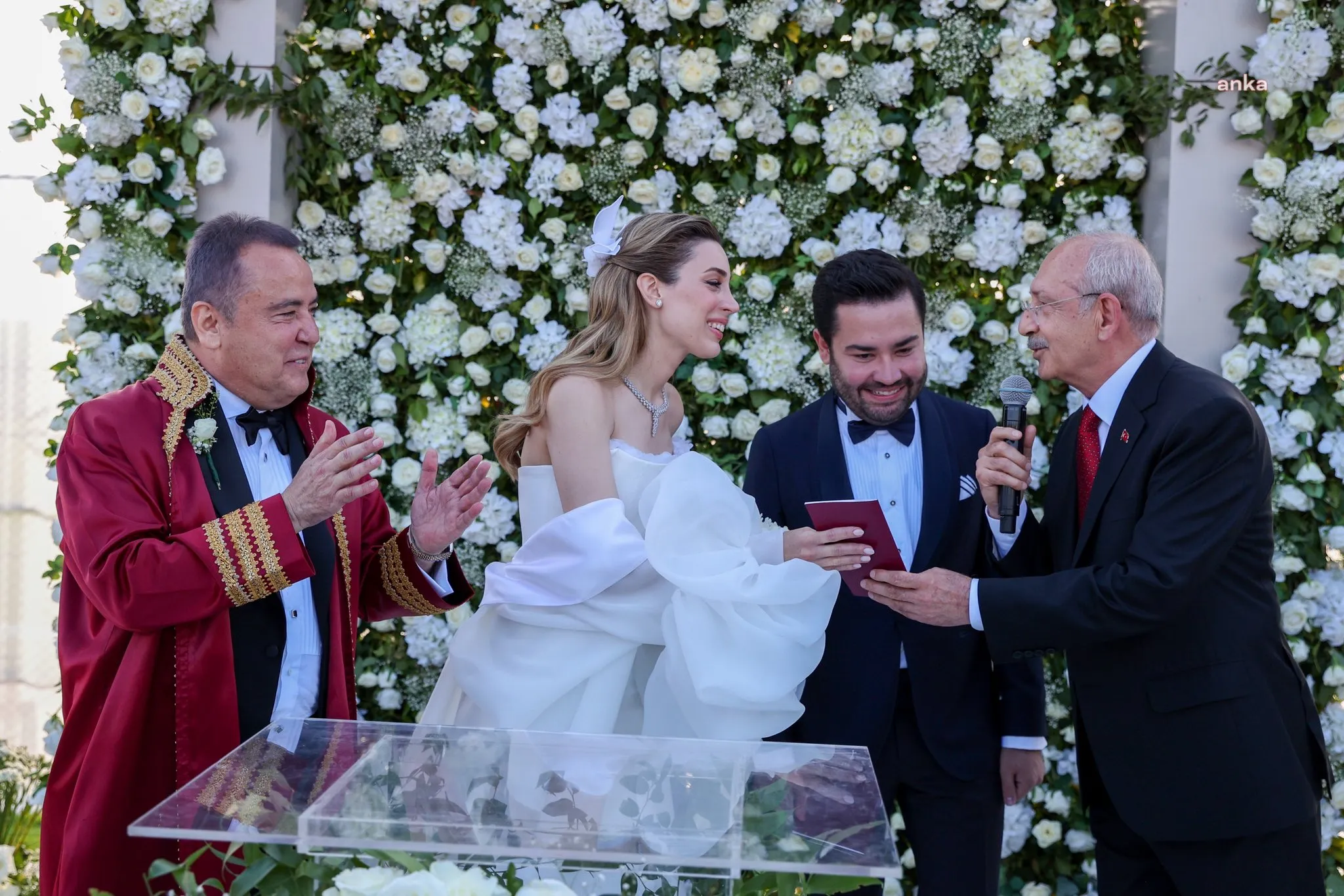 Zeynep Kerimoğlu Kimdir? Muhittin Böcek’in Eski Gelini Tutuklandı mı?
