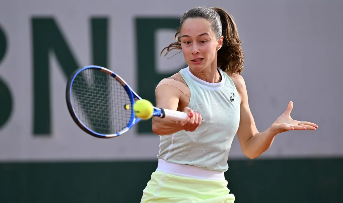 Zeynep Sönmez kimdir? Milli tenisçimiz Wimbledon 2025'te ana tabloda yer
