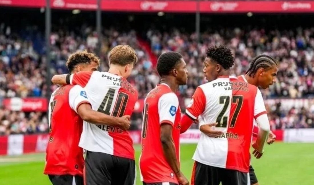 Feyenoord, cumartesi günü oynadığı hazırlık maçında Wolfsburg’u 4-0 gibi net