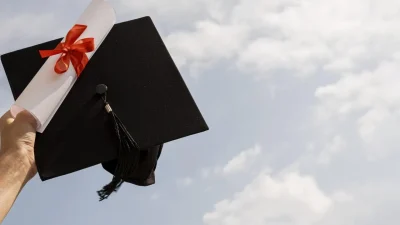 Adnan Taşdemir kimdir? Ege Üniversitesi mezunu olduğunu iddia eden Adnan