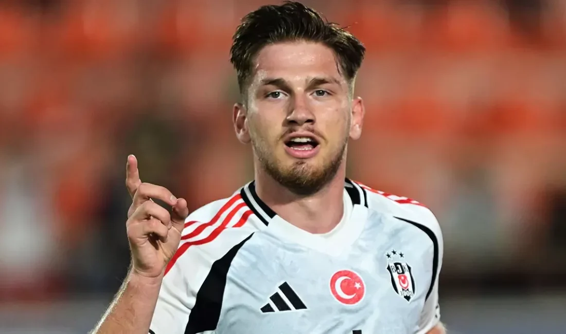 İtalya Serie A ekiplerinden Cagliari, Beşiktaş’ın 19 yaşındaki genç golcüsü