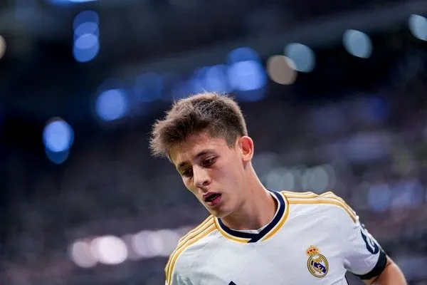 Real Madrid’in Oviedo deplasmanında Arda Güler ilk 11’de başlıyor. Oviedo