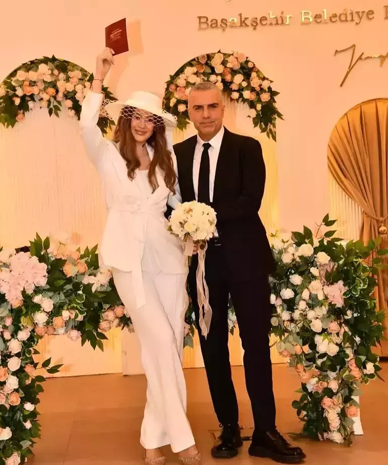 Berdan Mardini ve Genç Eşi Dilara Talay Ayrılık Eşiğinde mi? Takip Bırakıp Soyadı Sildi!