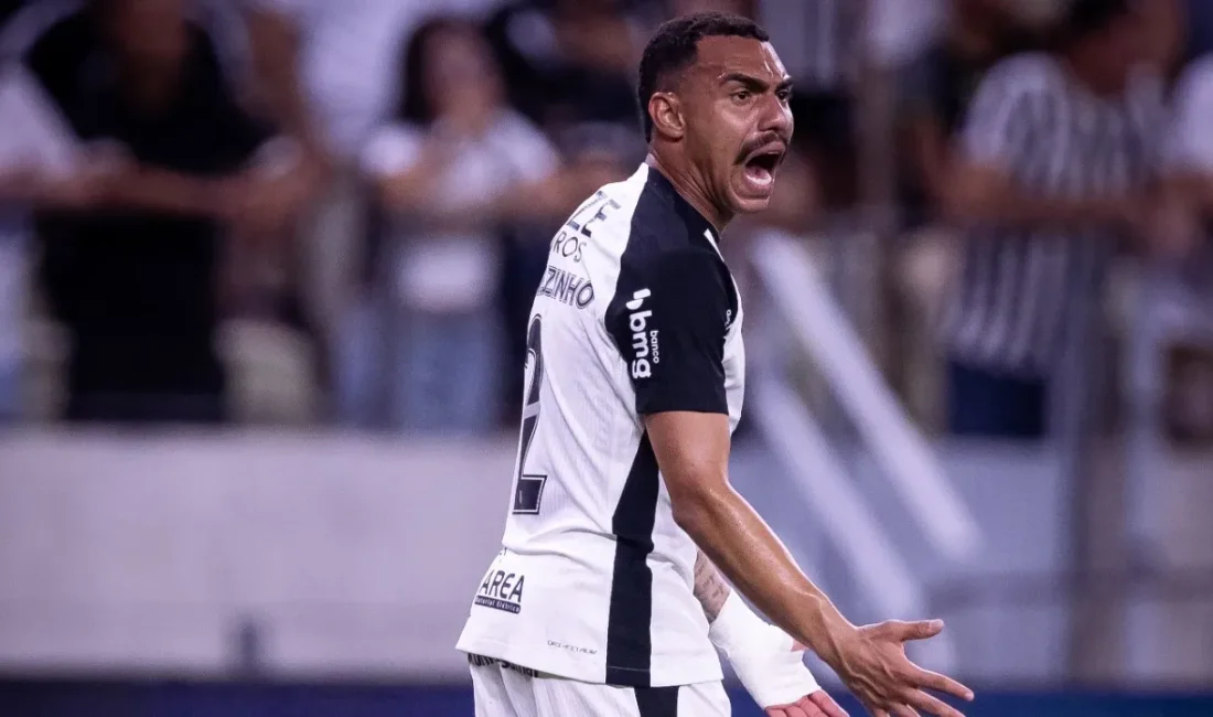 Siyah-beyazlı ekip Beşiktaş, yeni sezon öncesinde savunma hattını güçlendirmek için