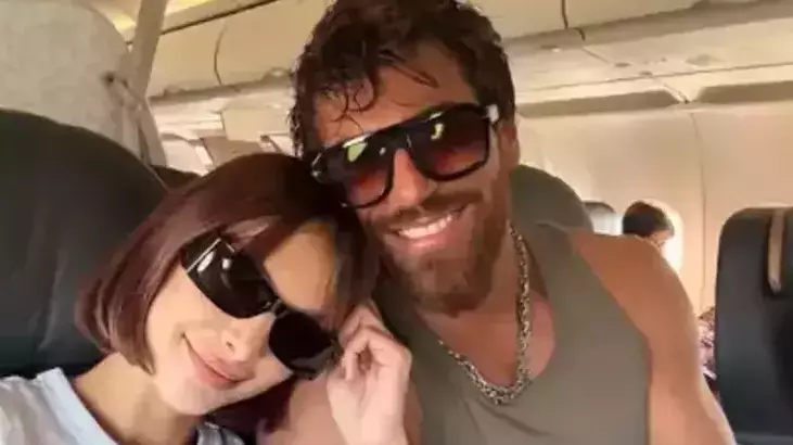 Can Yaman ve DJ Sara Bluma’dan Havalimanında Romantik Poz! Aşk Resmileşti