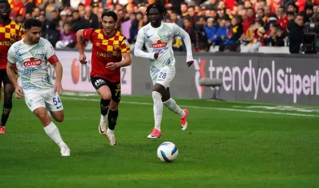 Trendyol Süper Lig'in ilk haftasında Çaykur Didi Stadı'nda Çaykur Rizespor