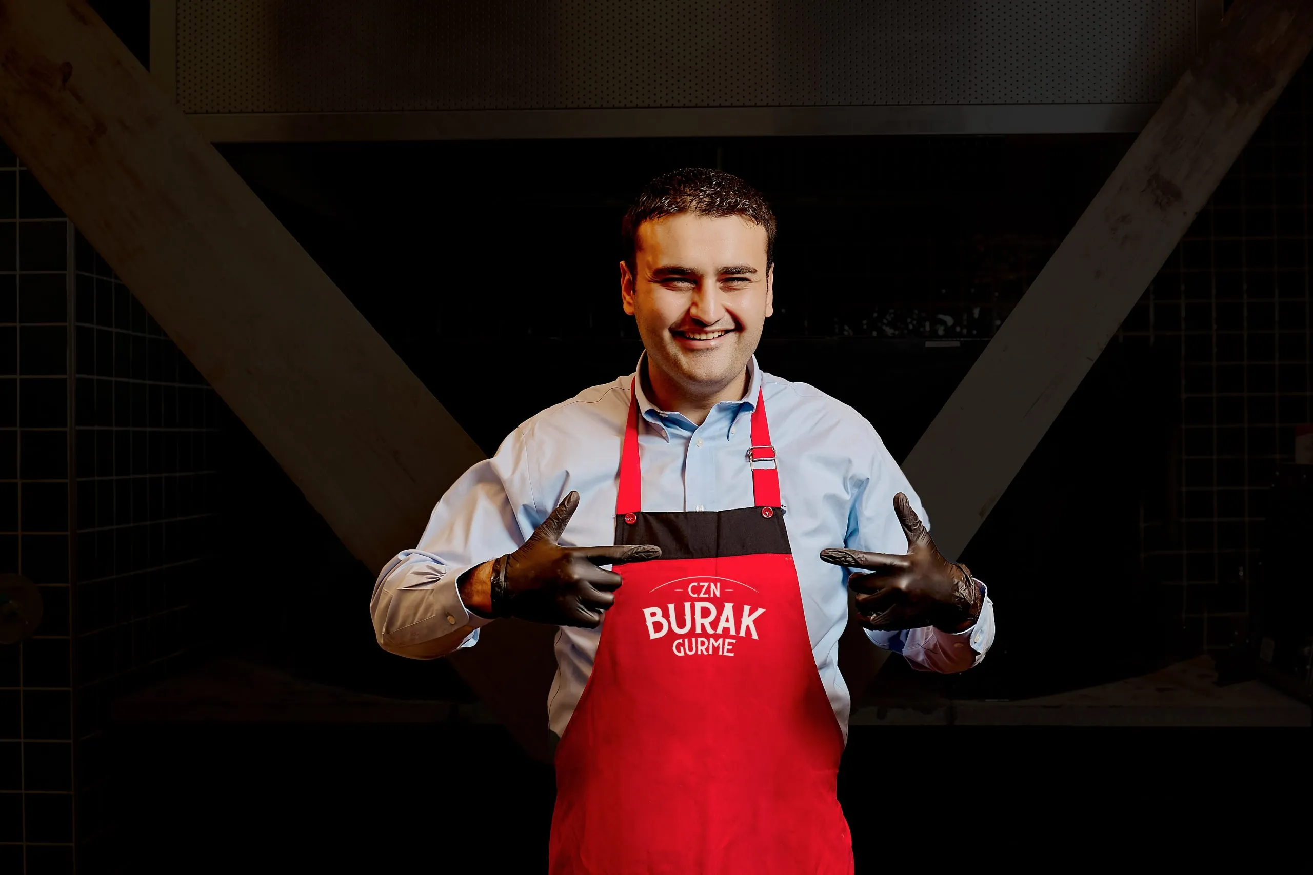 CZN Burak Kimdir? Ünlü Şefin Hayatı, Kariyeri ve Şöhret Yolculuğu