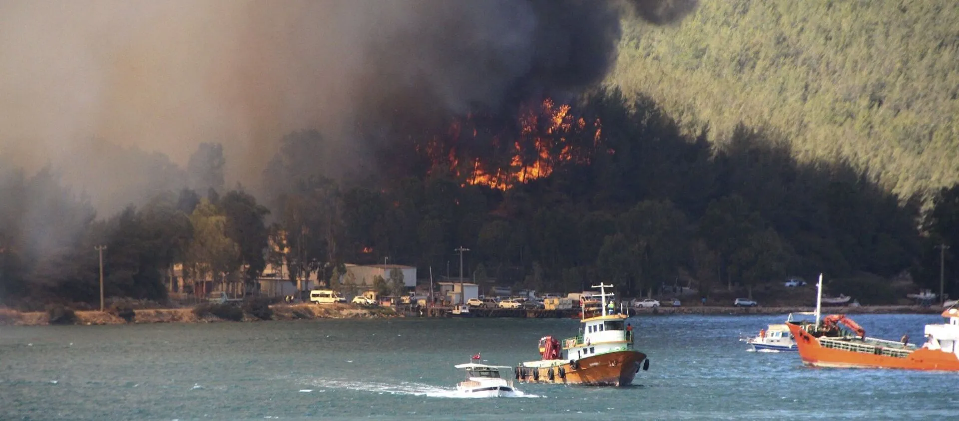 Datça Yangın Söndürüldü Mü? Son Dakika Gelişmeleri ve Makilik Alanda Yangın