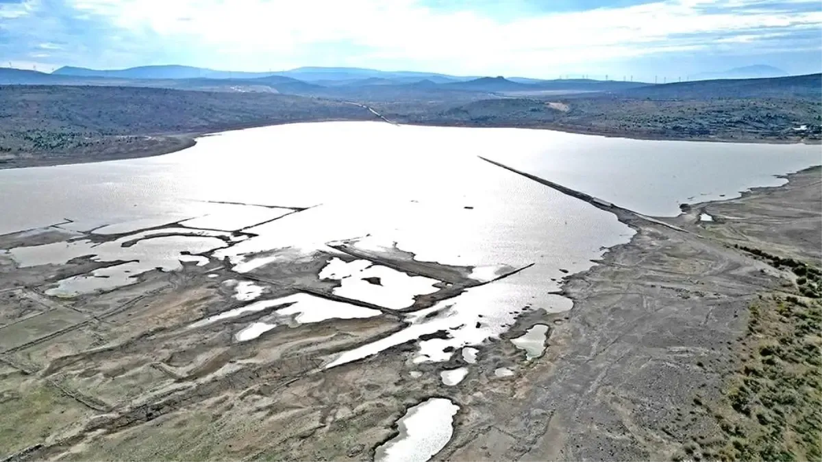 İzmir’de son yılların en şiddetli kurak dönemi yaşanıyor.