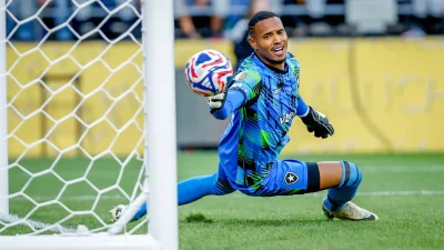 John Victor kimdir? Galatasaray’ın yeni kaleci hedefi John Victor piyasa