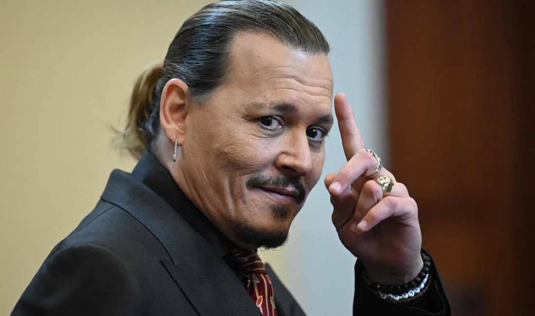 Johnny Depp kimdir? Hayatı, filmografisi, özel hayatı ve ilginç detaylar.