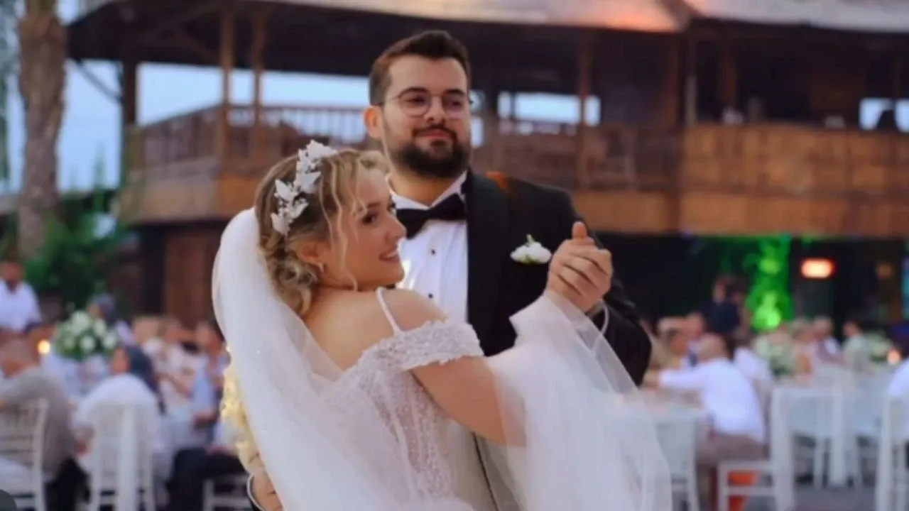 Jrokez Eşi Kimdir? Oğuzhan Dalgakıran’ın eşi Aleyna Bozkurt Kaç Yaşında, Nereli?