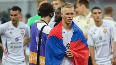 Menajer Manyakov, Fenerbahçe’nin sportif direktörü Devin Özek ile görüştüğünü itiraf