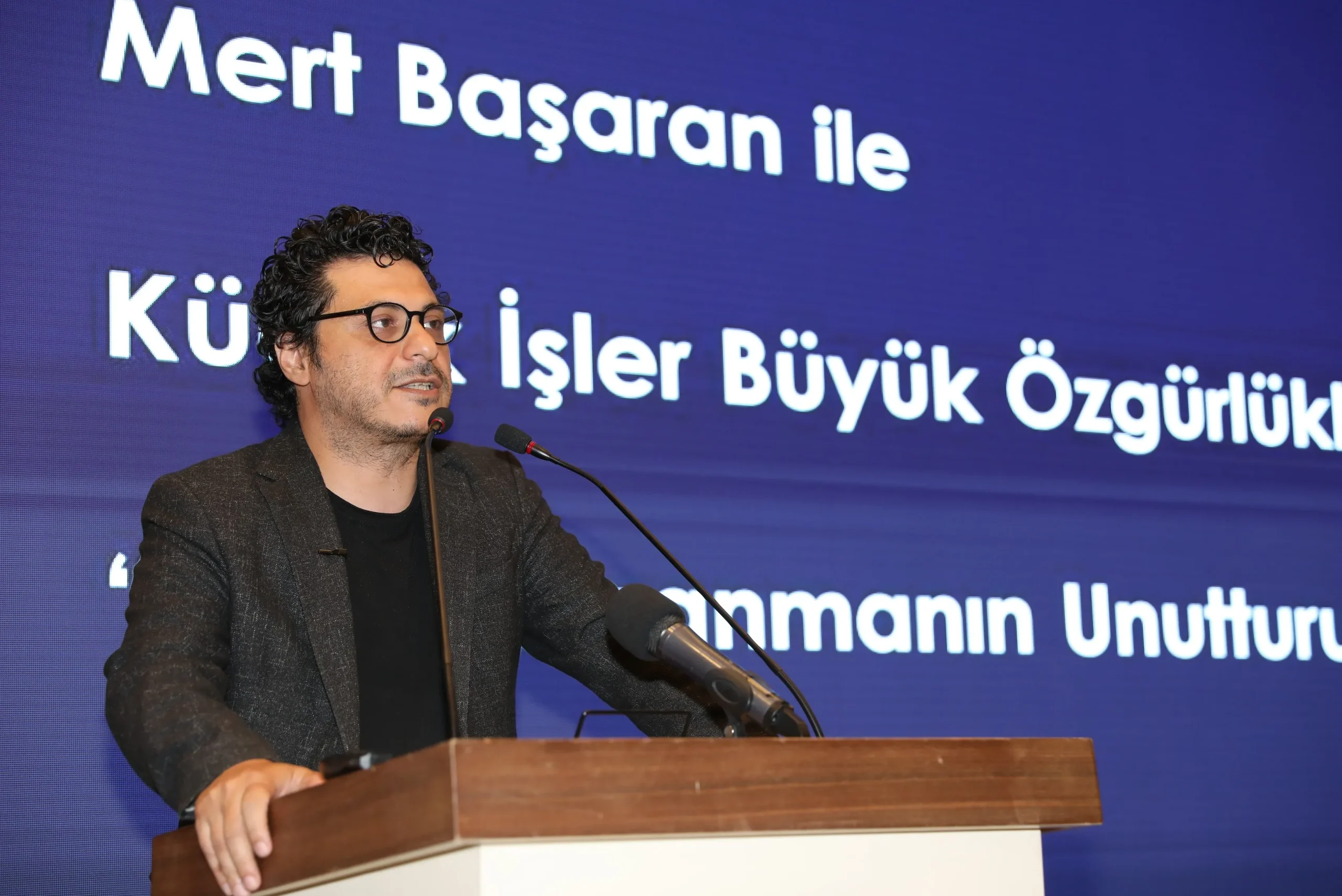 Mert Başaran Kimdir? Finansal Özgürlüğün Rehberi ve Arsa Yatırımının Öncüsü