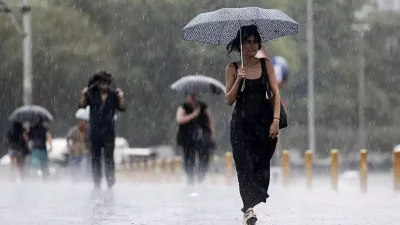 AKOM, İstanbul’da bu akşam saatlerinden itibaren kuvvetli fırtına ve gök