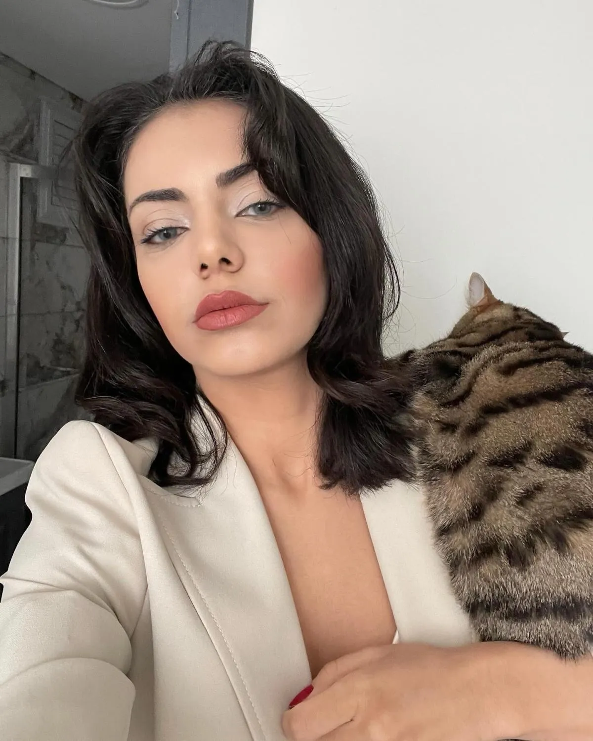 Nisa Nur Çaydan (Gazeteci Furkan Bölükbaşı'nın sevgilisi) kimdir? Kaç Yaşında, Nereli, Mesleği Ne?