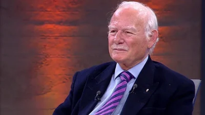 Osman Selahaddin Osmanoğlu kimdir? Son Osmanlı şehzadelerinden, çok dilli bir