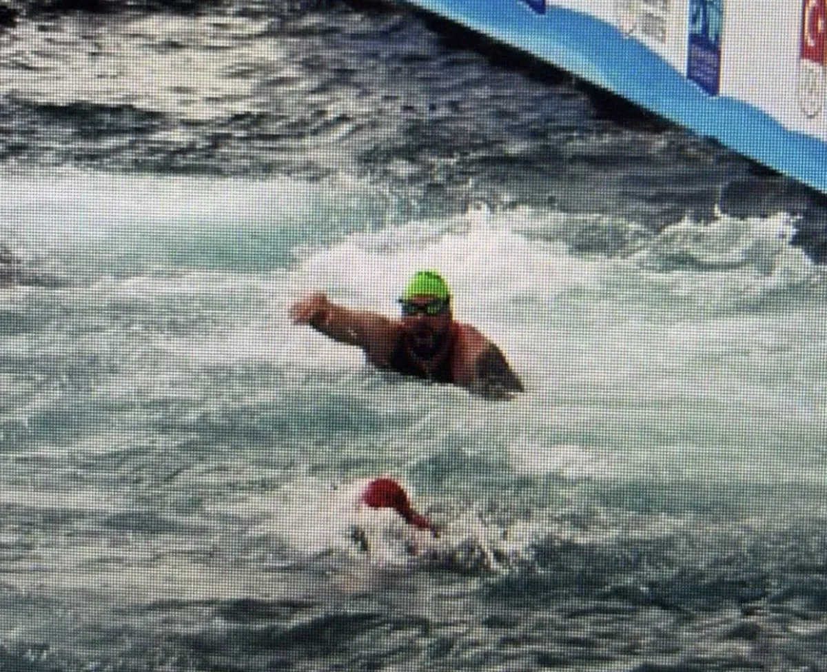 Rus Yüzücü Nerede, Bulundu Mu? İstanbul Boğazı'nda Kaybolan Sporcunun Akıbeti Araştırılıyor